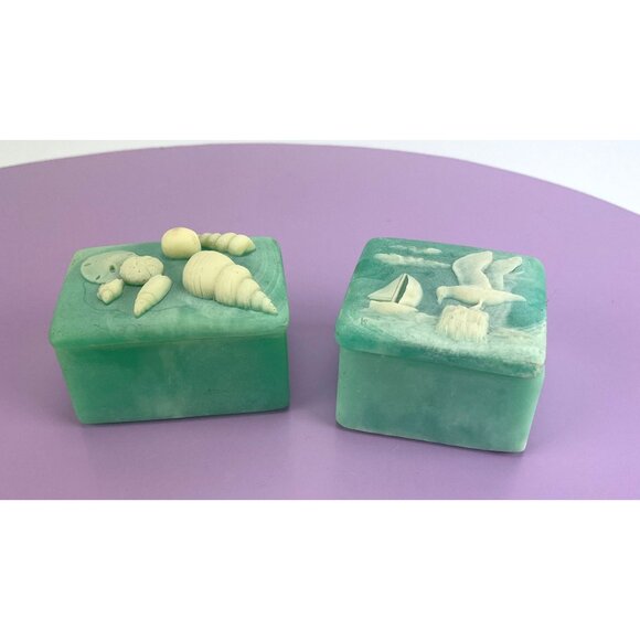 Vintage 80s Incolay trinket boxes, set of two, carved coastal design - Picture 4 of 10
